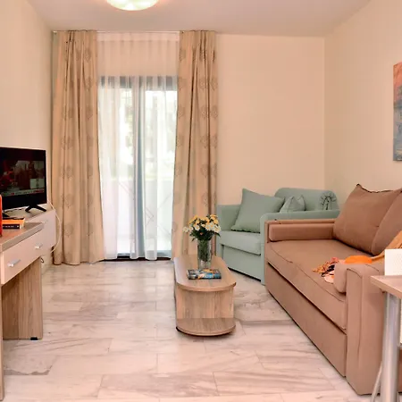 Resort Chrousso Village 4*