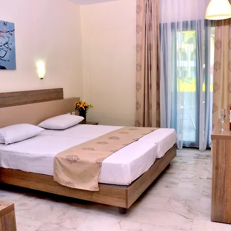 Resort Chrousso Village