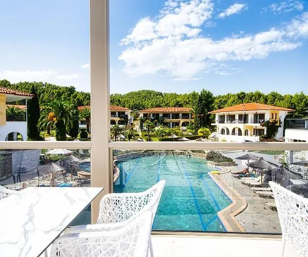 Chrousso Village Resort 4*