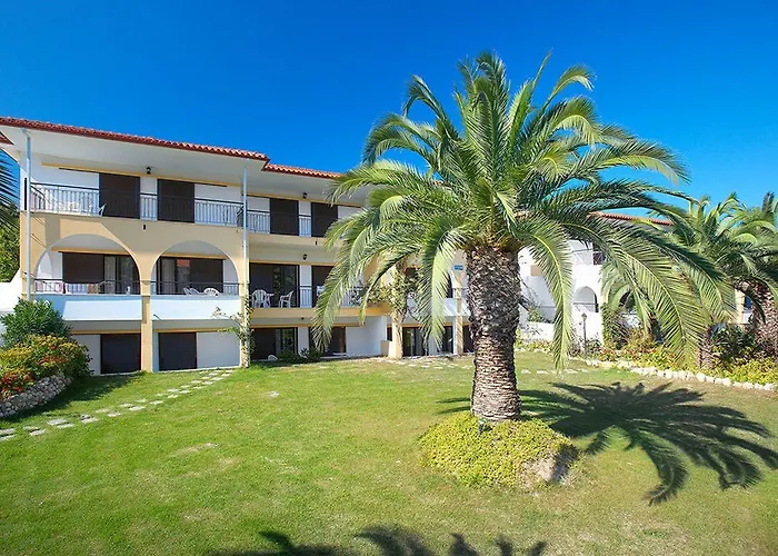 Resort Chrousso Village