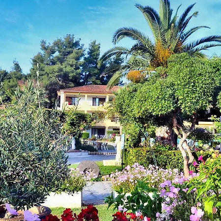 Chrousso Village Resort 4*