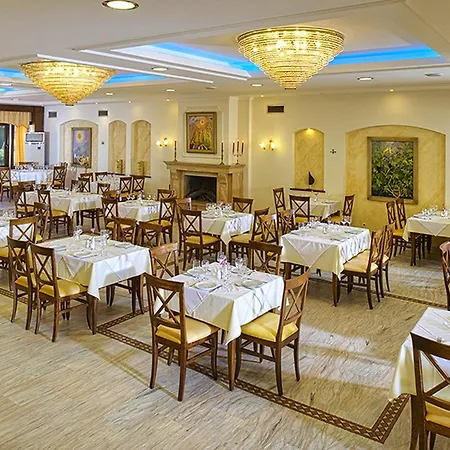 Resort Chrousso Village