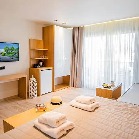 度假村 Chrousso Village 4*