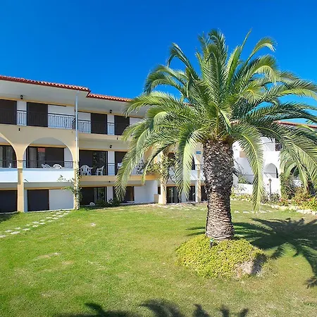 Resort Chrousso Village