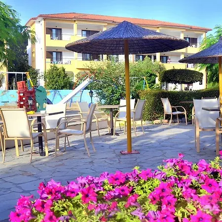 Chrousso Village Ośrodek wypoczynkowy 4*