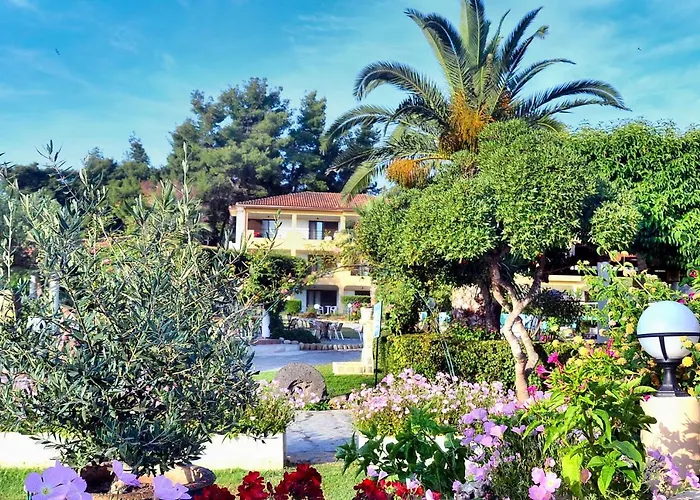 Chrousso Village Semesteranläggning (resort) 4*