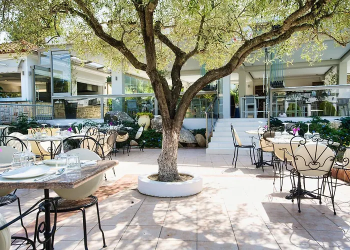 Chrousso Village Semesteranläggning (resort)