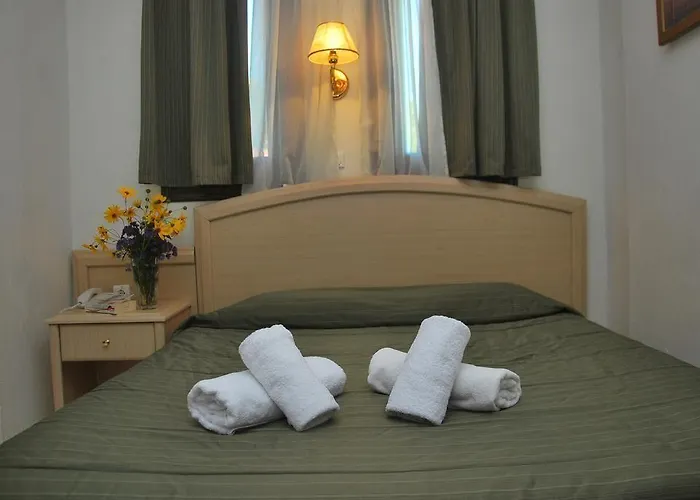 Semesteranläggning (resort) Chrousso Village 4*