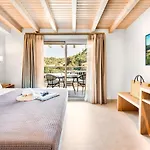 Resort Chrousso Village 4*