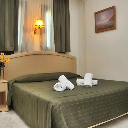 Chrousso Village منتجع باليوري