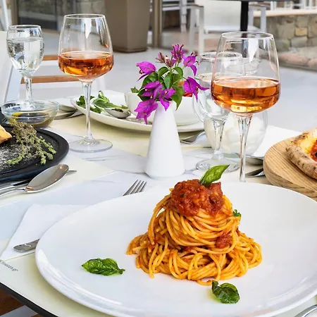 منتجع Chrousso Village باليوري