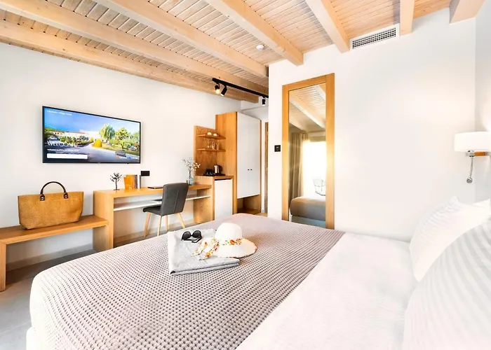 Resort Chrousso Village 4*